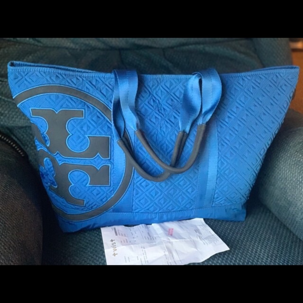 Authentic TOry burch beach bag used once